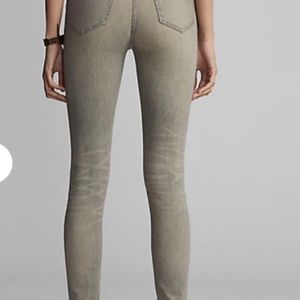 Women’s Ralph Lauren Slimming Fix Jeans, NWT, Size 16, Color Gray